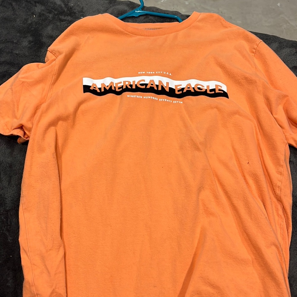 American eagle tee shirt